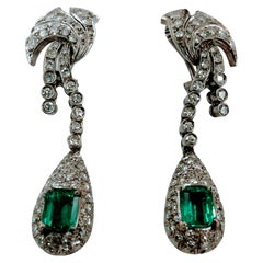 Vintage 1930s  Earrings Art-Deco White Gold 18kt Emerald Colombian and Diamonds 