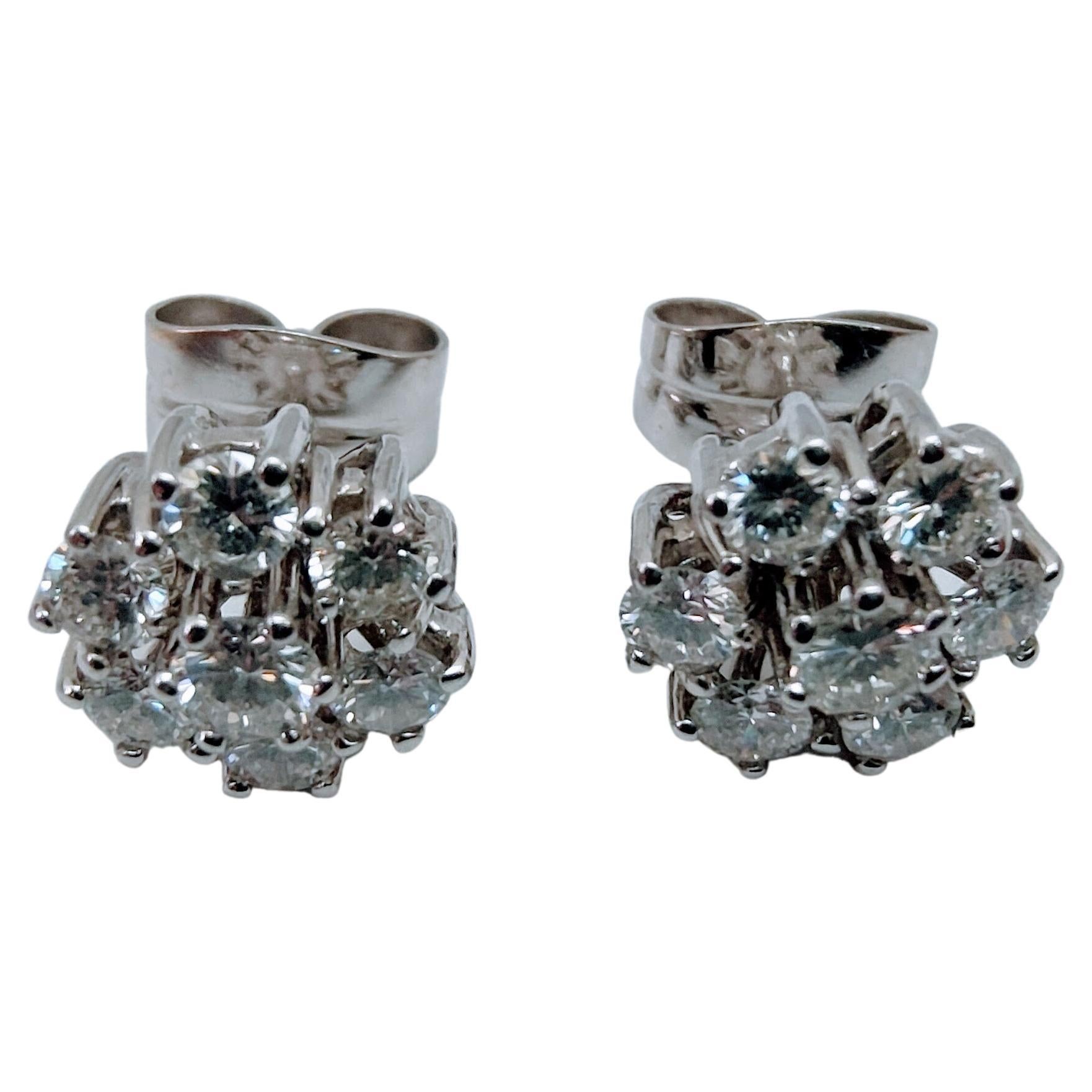 Cluster Stud Earrings Diamond Brilliiant Cut White Gold 18 Karat For Sale