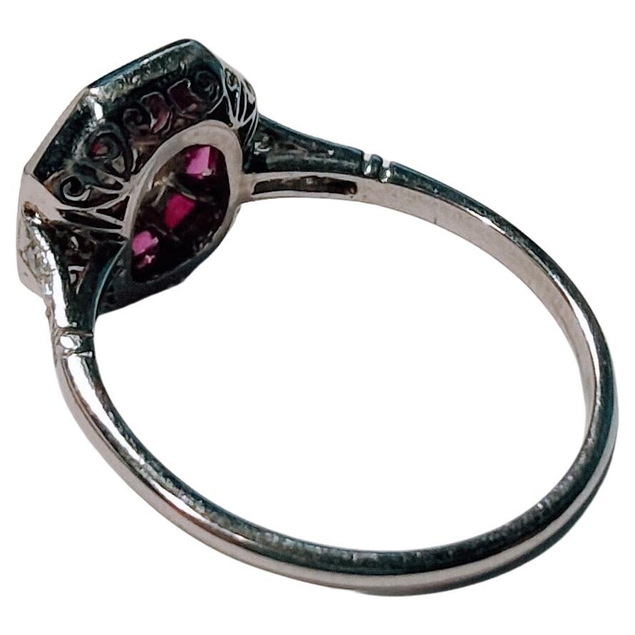 Women's or Men's Art-Deco Ring Central Diamond and Ruby Platinum