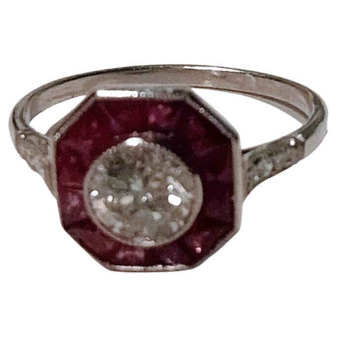 Brilliant Cut Art-Deco Ring Central Diamond and Ruby Platinum