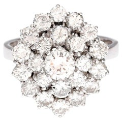 Cluster-Ring, Diamant, Brillantschliff, Weißgold, 18 Karat