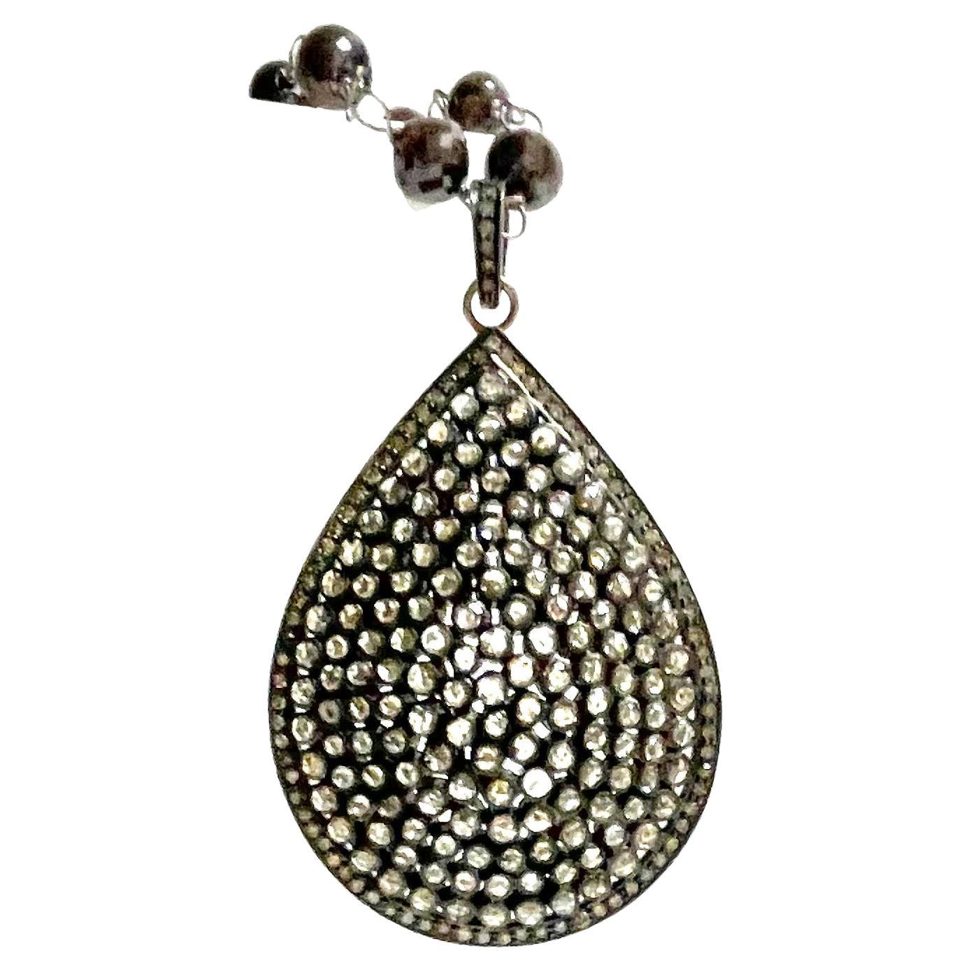 Women's 70 Carats Brown Diamonds with 7 Carats Champagne Diamonds Pendant Necklace For Sale
