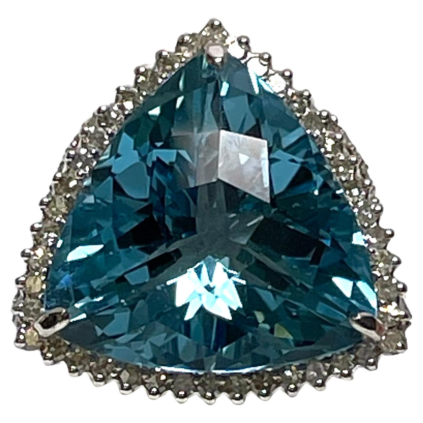 Trillion Cut Swiss Blue Topaz 26 Carats with Pave Diamonds Ring For Sale
