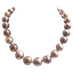 Natural Pink Extra Large Freshwater Pearl Paradizia Necklace