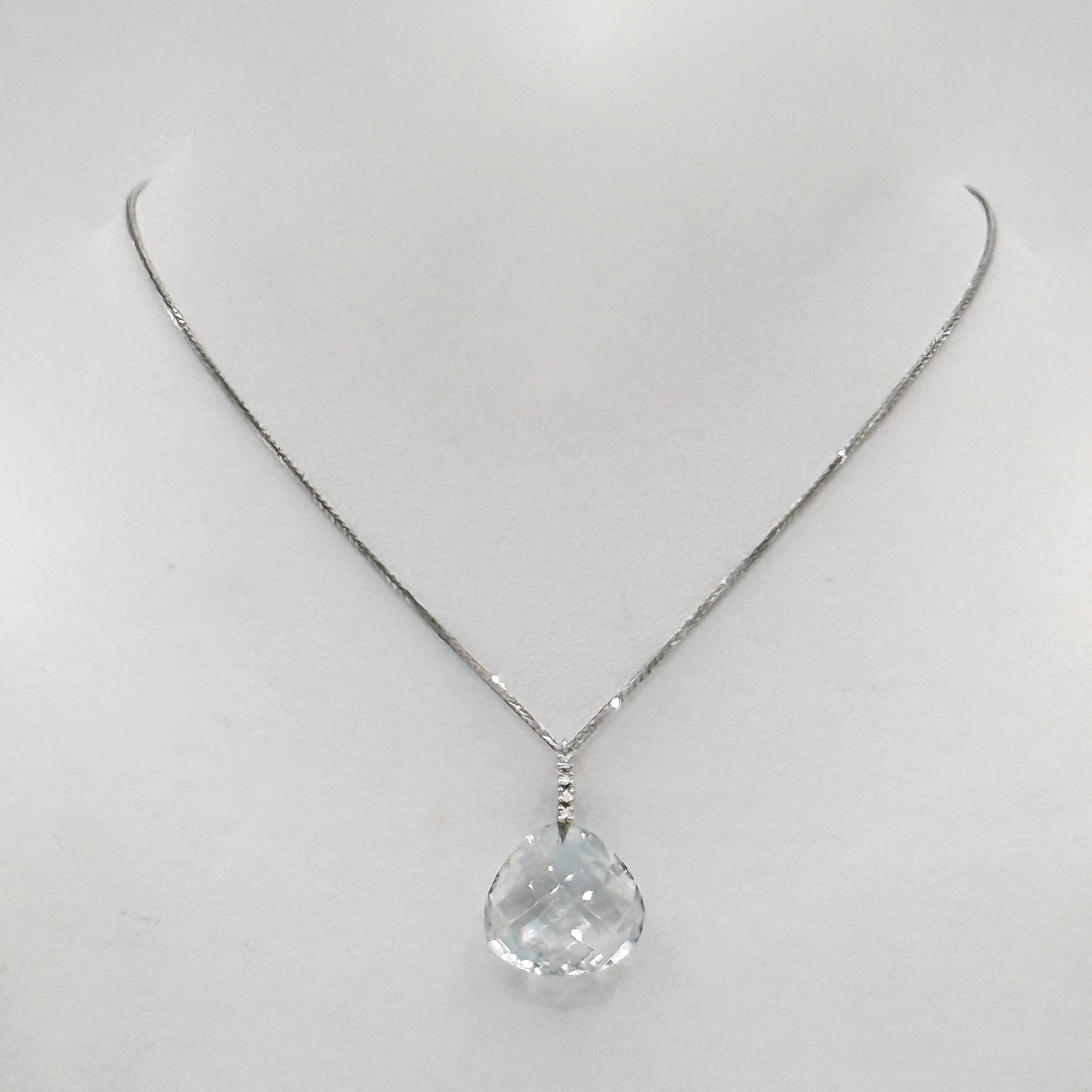 Collana Paradizia in Topazio Azzurro Naturale e Diamanti