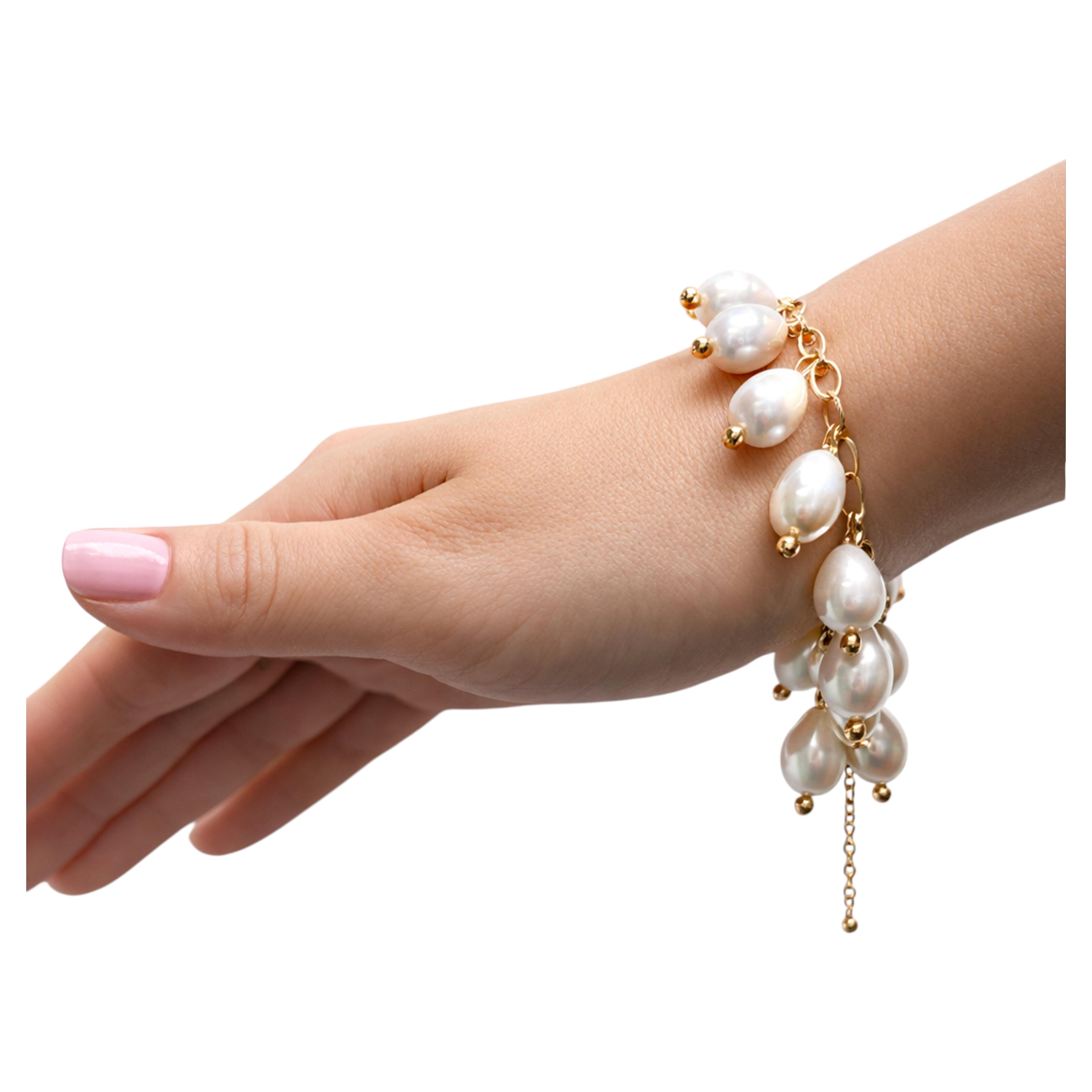 Perle bianche su catena a maglie 14k Chiusura magnetica con diamante Paradizia B1355 in vendita