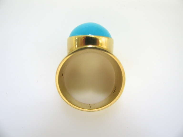 A Turquoise and Gold Ring 2