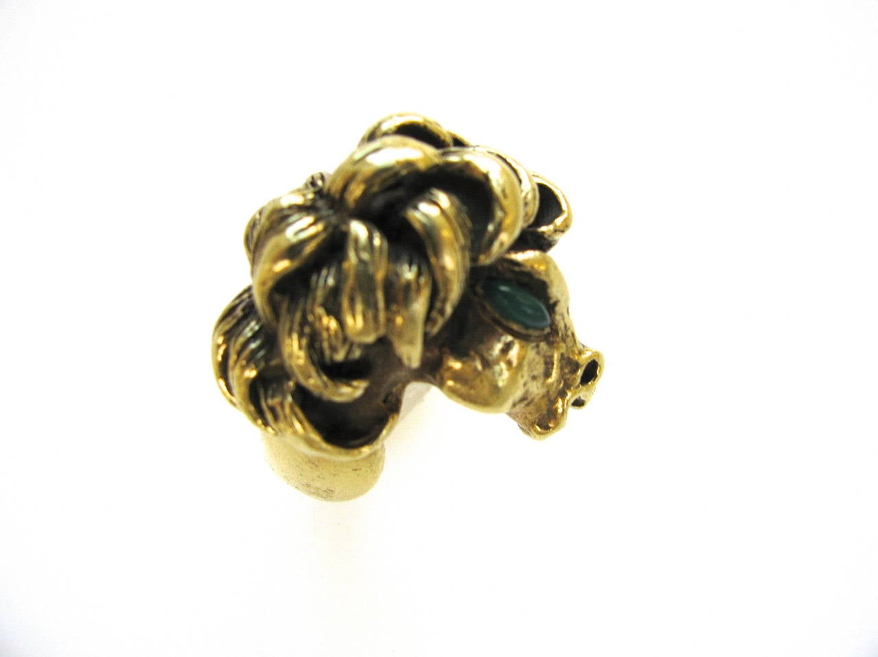 A sculptural gold horse ring. The 7/8