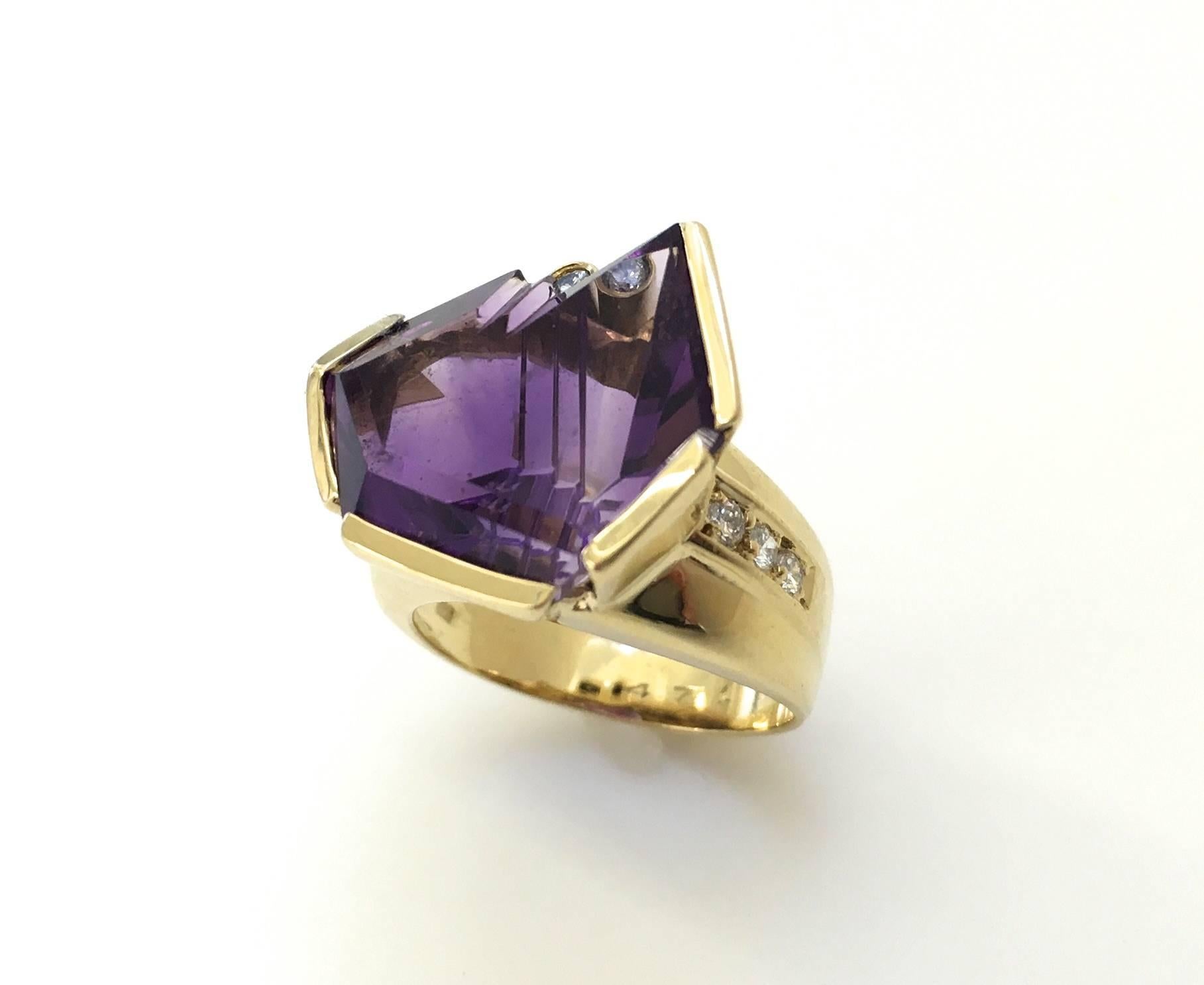 Bernd Munsteiner for H.Stern Amethyst Diamond Yellow Gold Ring In Excellent Condition In Cincinnati, OH