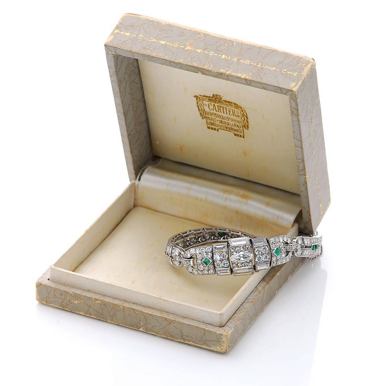 Cartier Art Deco Emerald Diamond Platinum Bracelet In Excellent Condition In Los Angeles, CA
