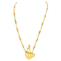 Retro Salvador Dali Gold Necklace and Bracelet Set