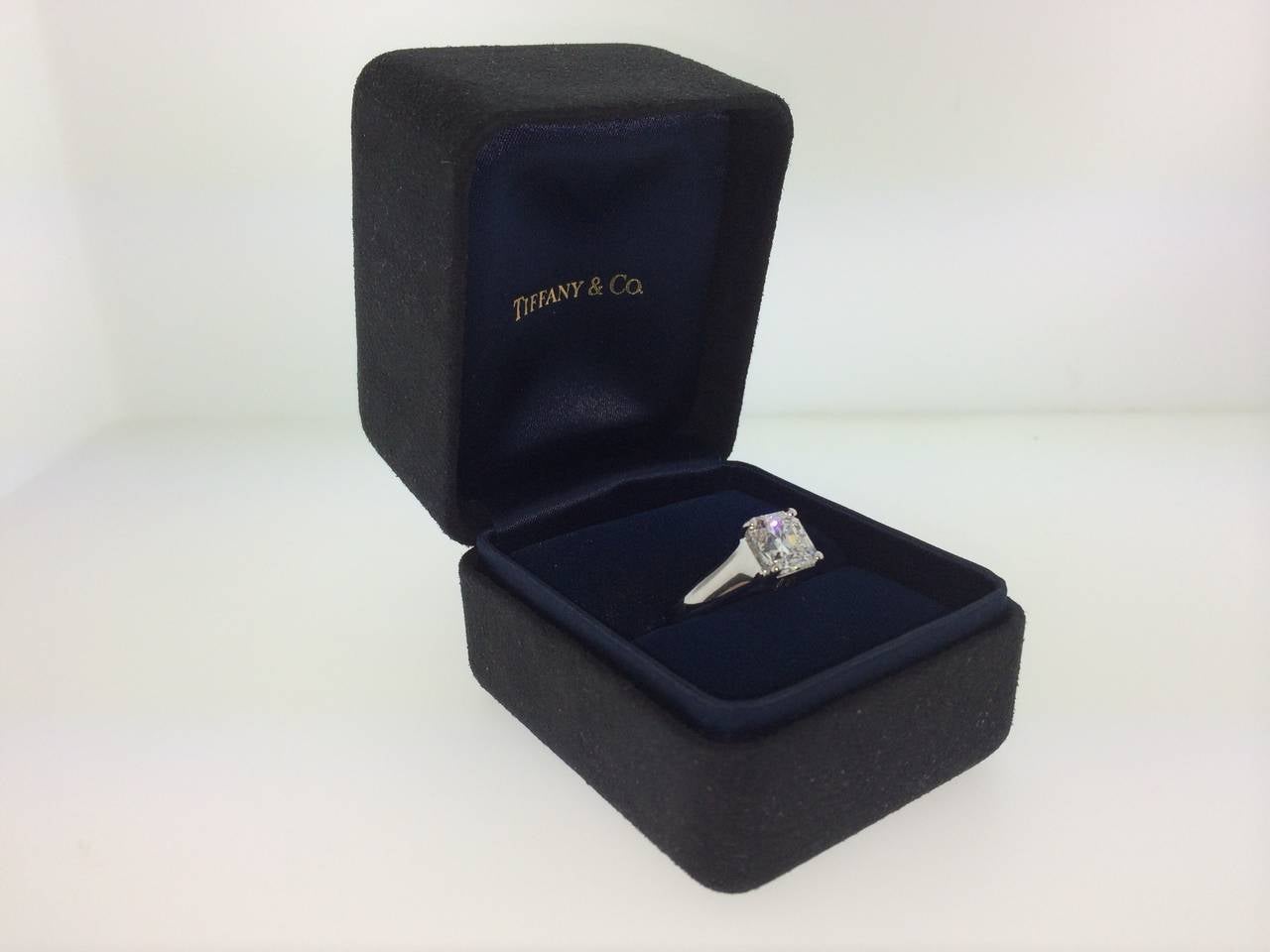 Contemporary Tiffany & Co. 2.95 Carat Lucida Diamond Platinum Engagement Ring