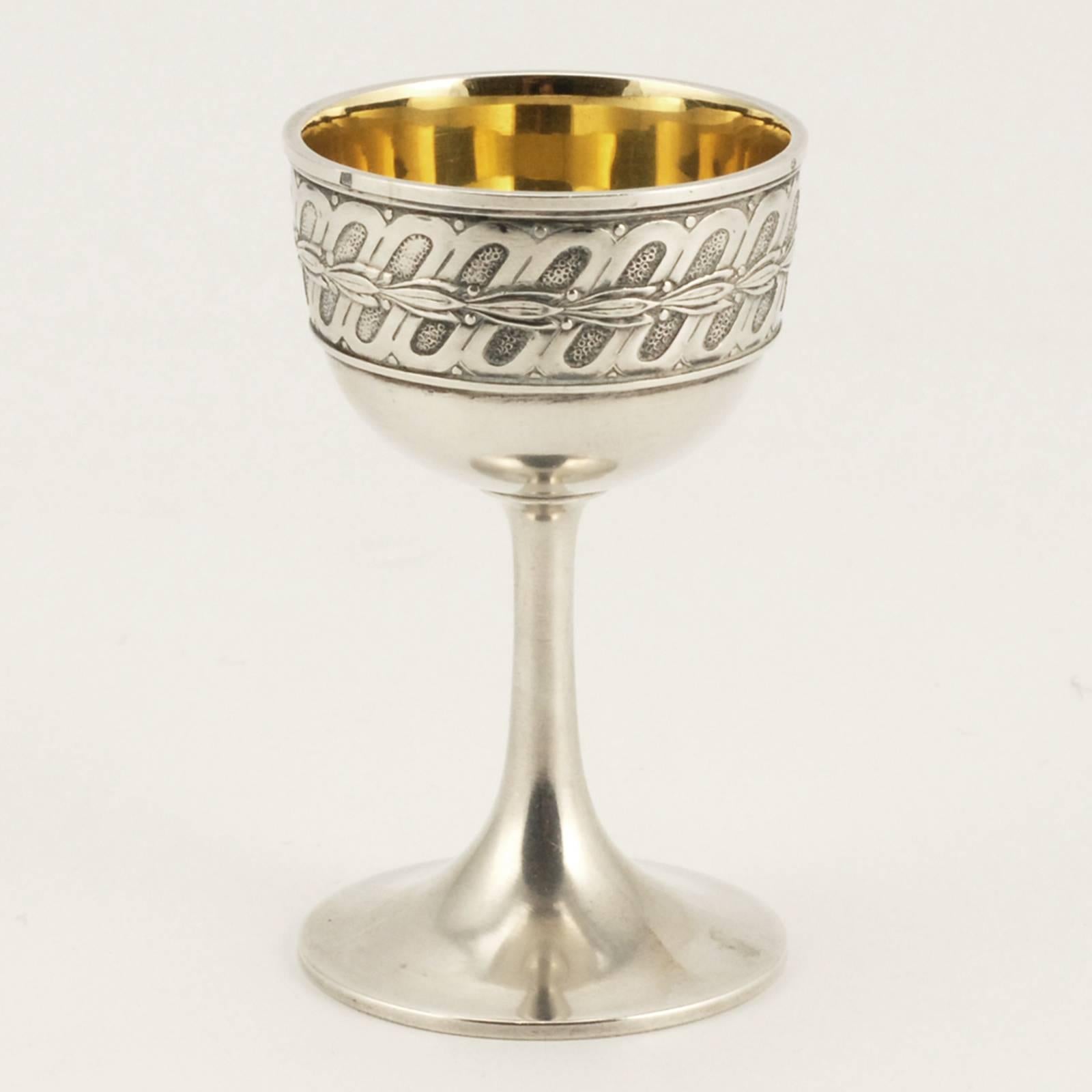 Neoclassical Antique Fabergé Silver and Parcel-Gilt Traveling Dining Set