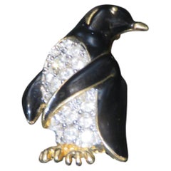 Magnificent Rare NYC Estate 18KT Gold Plate Glittering 1980s Penguin Brooch Pin