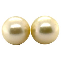 Imperial Jewels 18ct Yellow Gold Pearl Stud Earrings