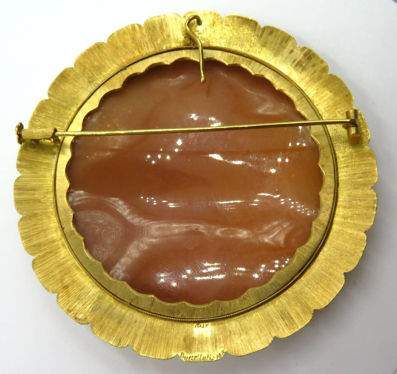 Magnificent Large Buccellati Cameo Gold Pin Pendant In Good Condition In Palm Beach, FL