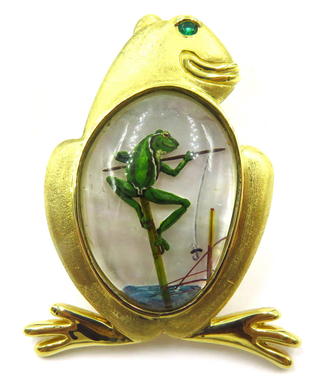 Sandrajean Wainwright Reverse Painted Rock Crystal Tourmaline Gold Frog Pin  In Excellent Condition In Palm Beach, FL