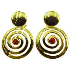 Vintage Chic Gubelin Spinel Gold Spiral Motif Clip Drop Earrings