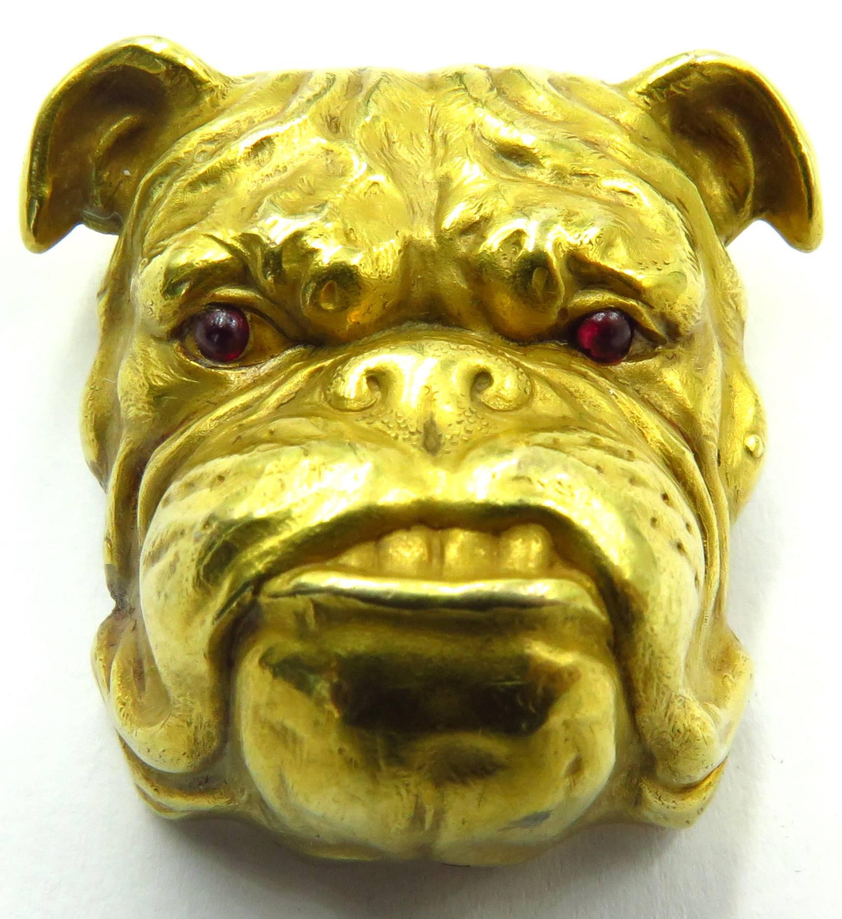 Fantastic Victorian Detailed Gold Bulldog Pin With Cabochon Cut Ruby Eyes In Excellent Condition In Palm Beach, FL