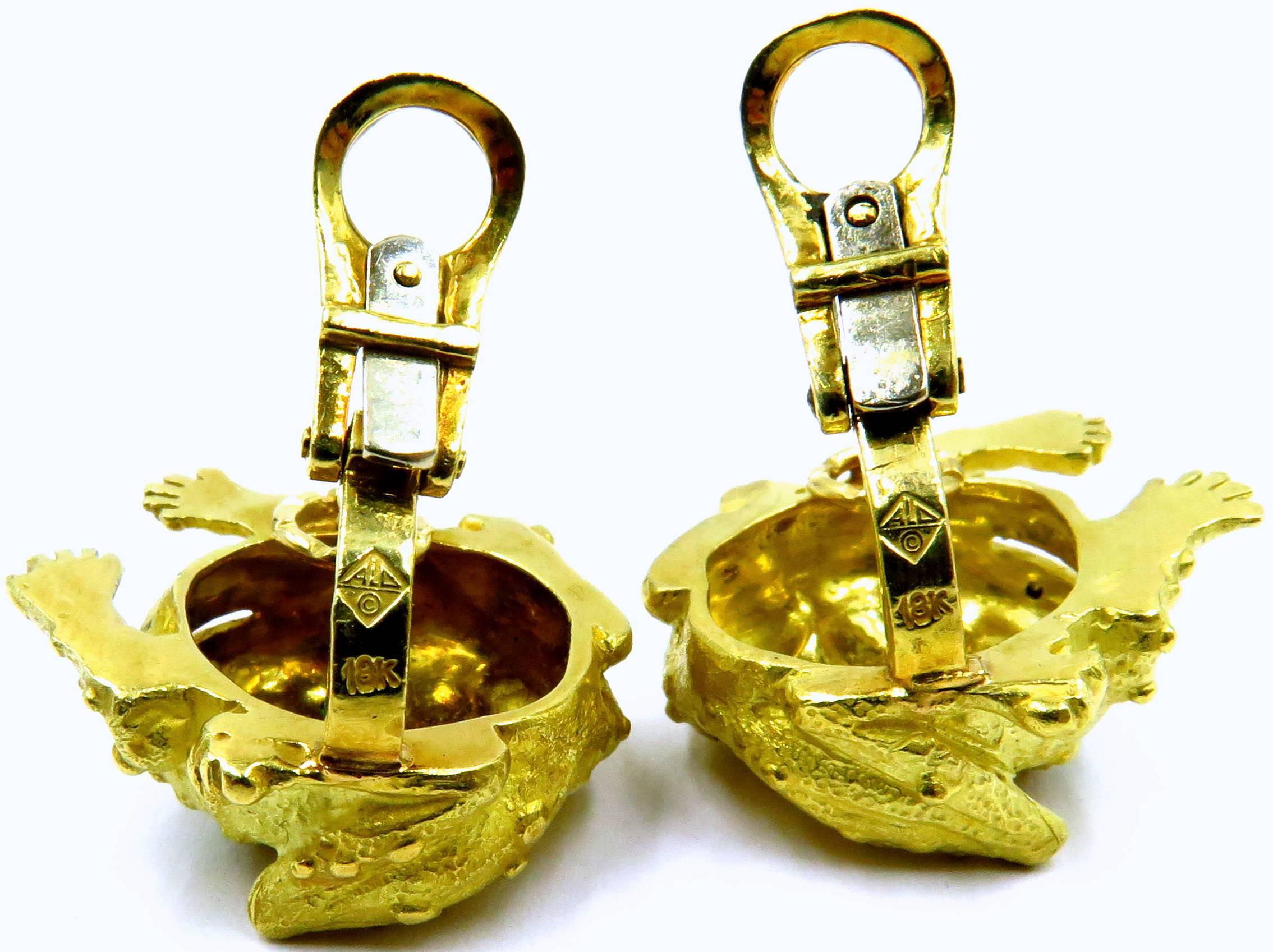 Albert Lipten Tsavorite Eyes Heavily Warted Frog Clip Earrings With Sweet Smiles In Excellent Condition In Palm Beach, FL