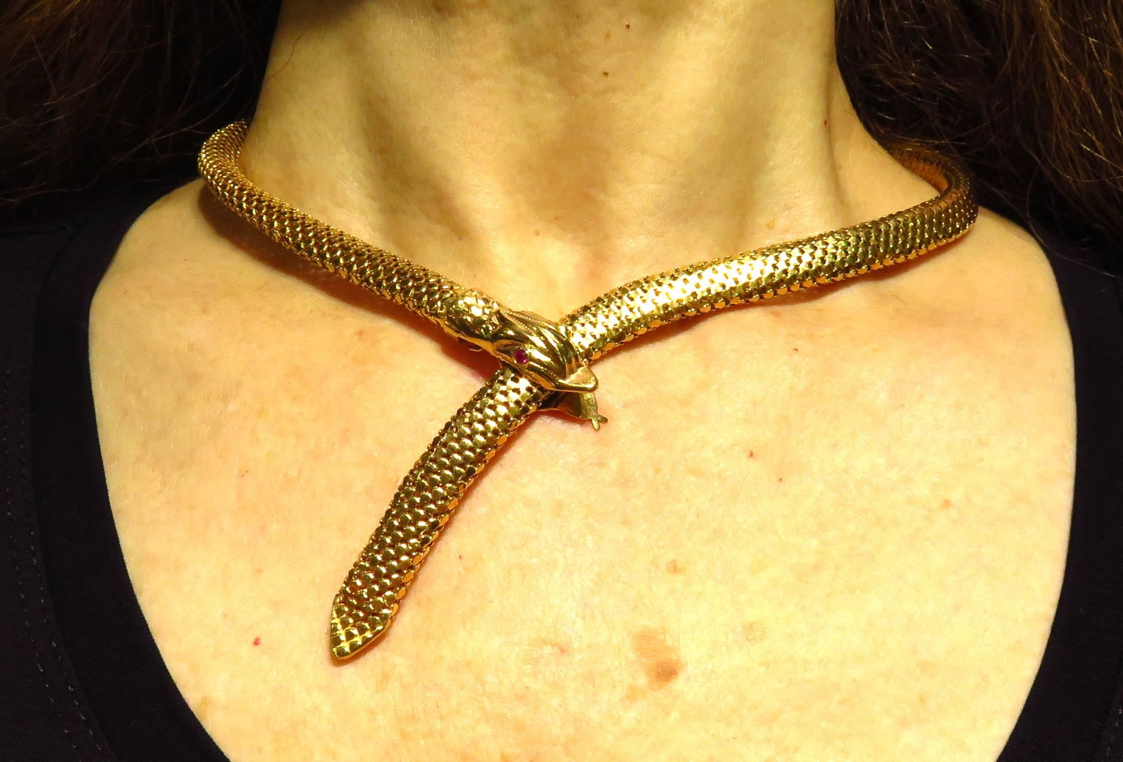 bendable snake necklace