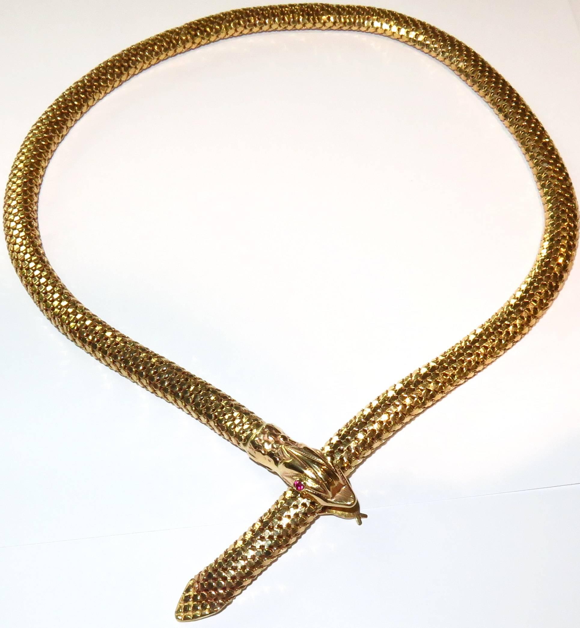 Exceptional Adjustable Flexible Ruby Gold Snake Necklace  In Excellent Condition In Palm Beach, FL
