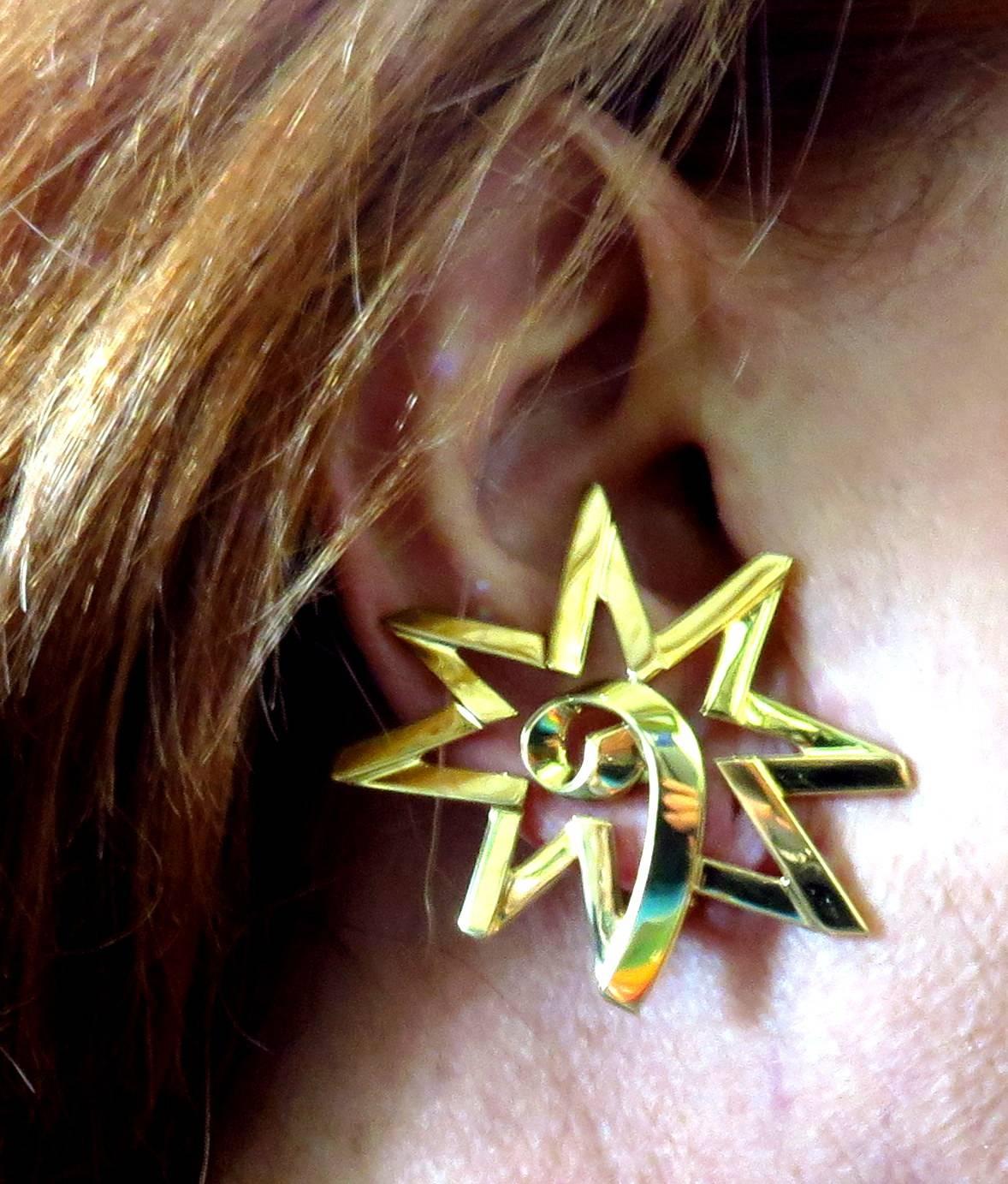 Stunning Paloma Picasso Tiffany & Co. Huge Star Motif Gold Clip Earrings 4