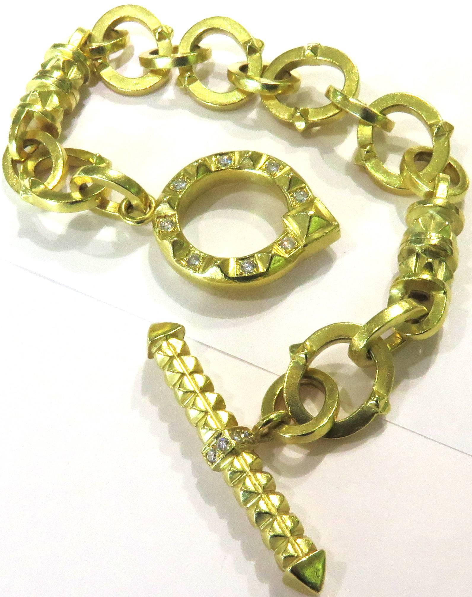Exceptional Heavy Diamond Gold Solid Links Toggle Bracelet 5