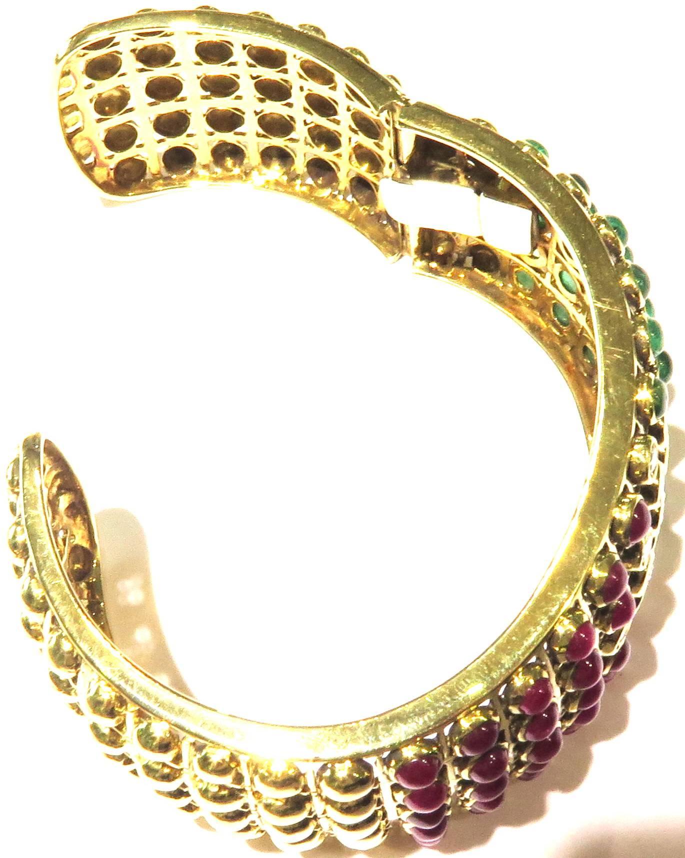 Stunning Bezel Set Ruby Emerald Diamond Gold Hinged Cuff Bracelet In Excellent Condition In Palm Beach, FL