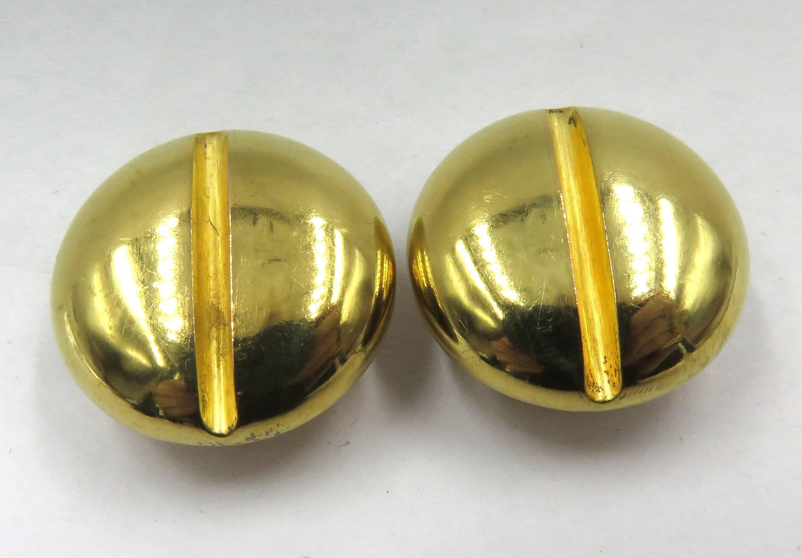 Large Gold Edgy Early Timeless Screw Head Motif Cufflinks For Sale 1