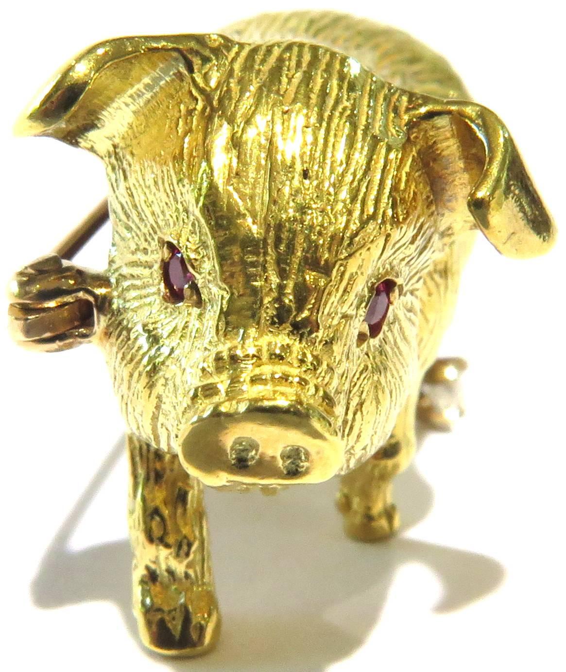 Women's or Men's Exceptionally Adorable Ruby Eyes Diamond Gold Pig Brooch