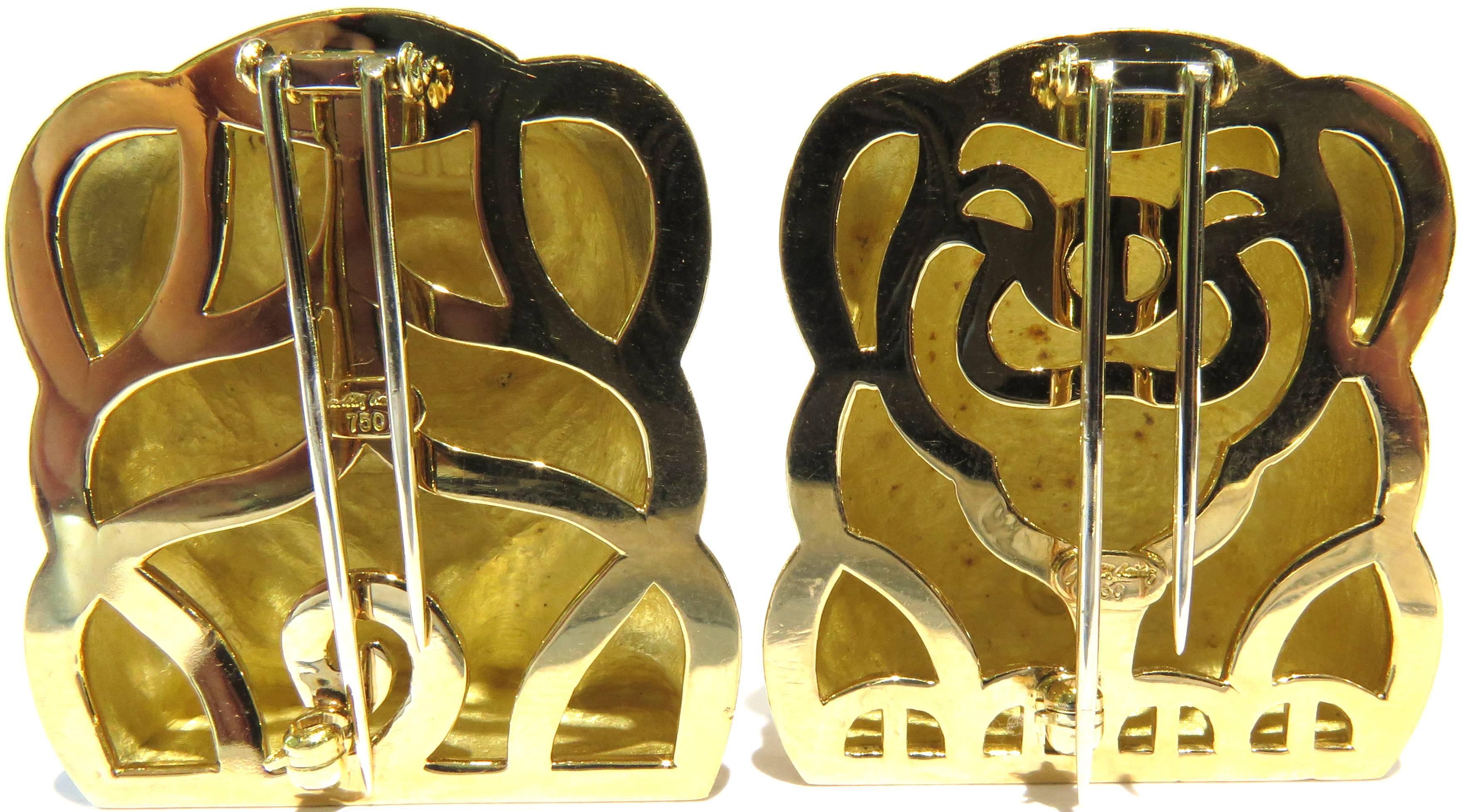 Judith Leiber Huge Gold pair of Front and Back Pig Brooches with Ruby Eyes In Excellent Condition In Palm Beach, FL