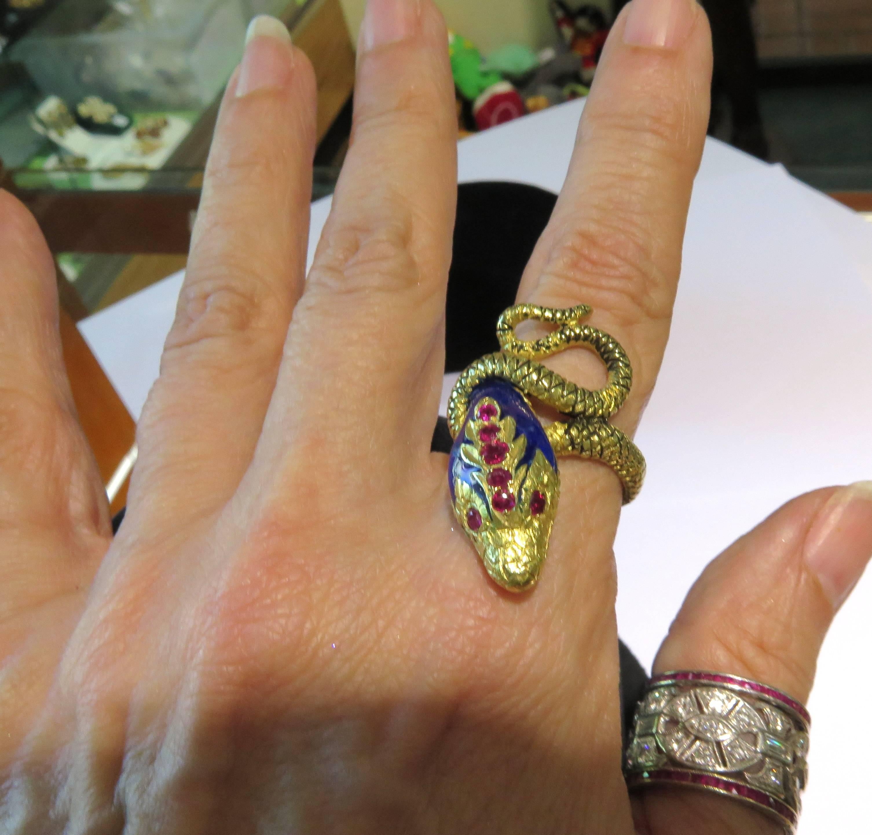 Gold Snake Ring Extra Large Enamel Ruby In Good Condition In Palm Beach, FL