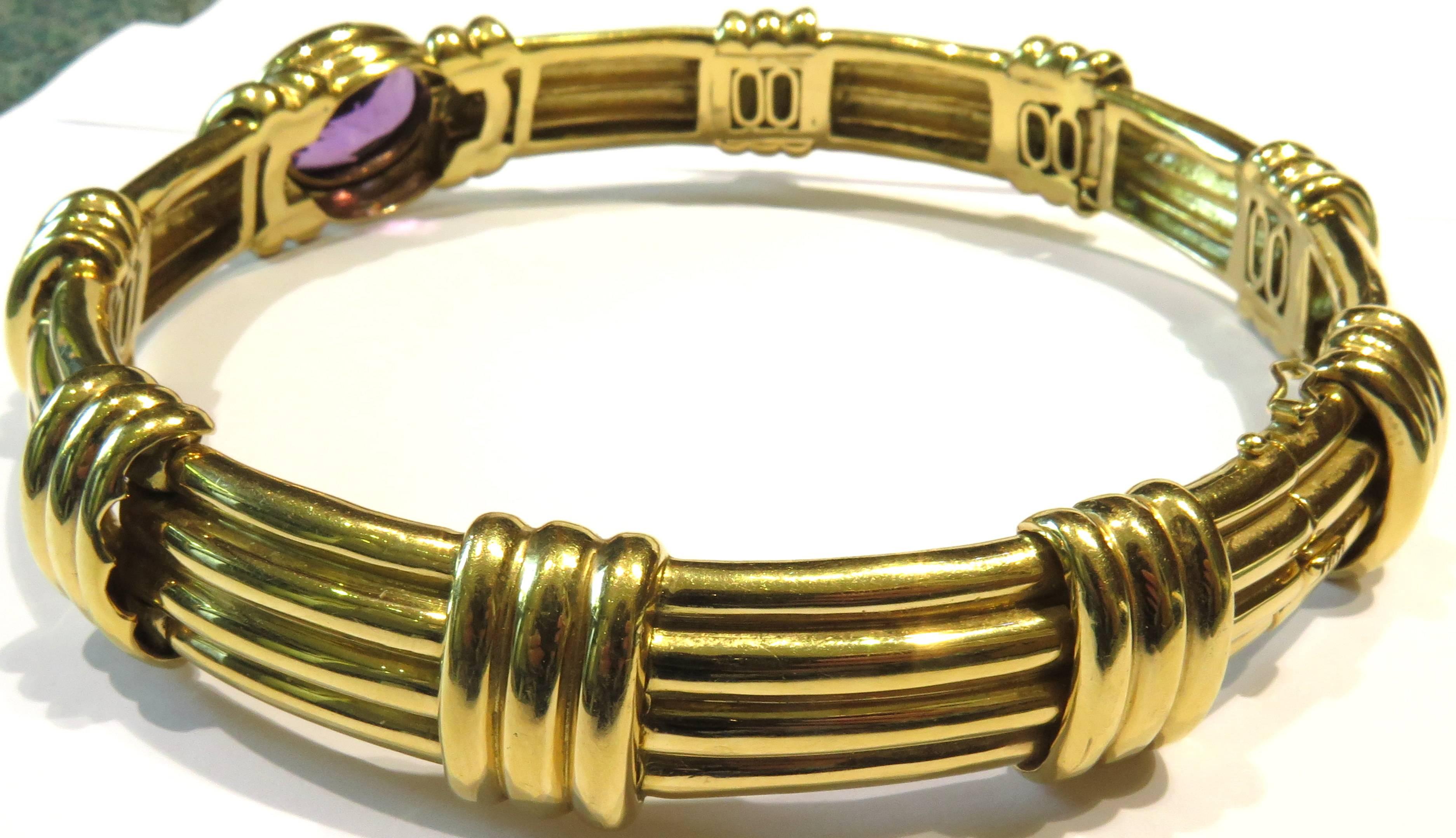 Impressive Amethyst Quality Gold Collar Choker Necklace In Excellent Condition In Palm Beach, FL