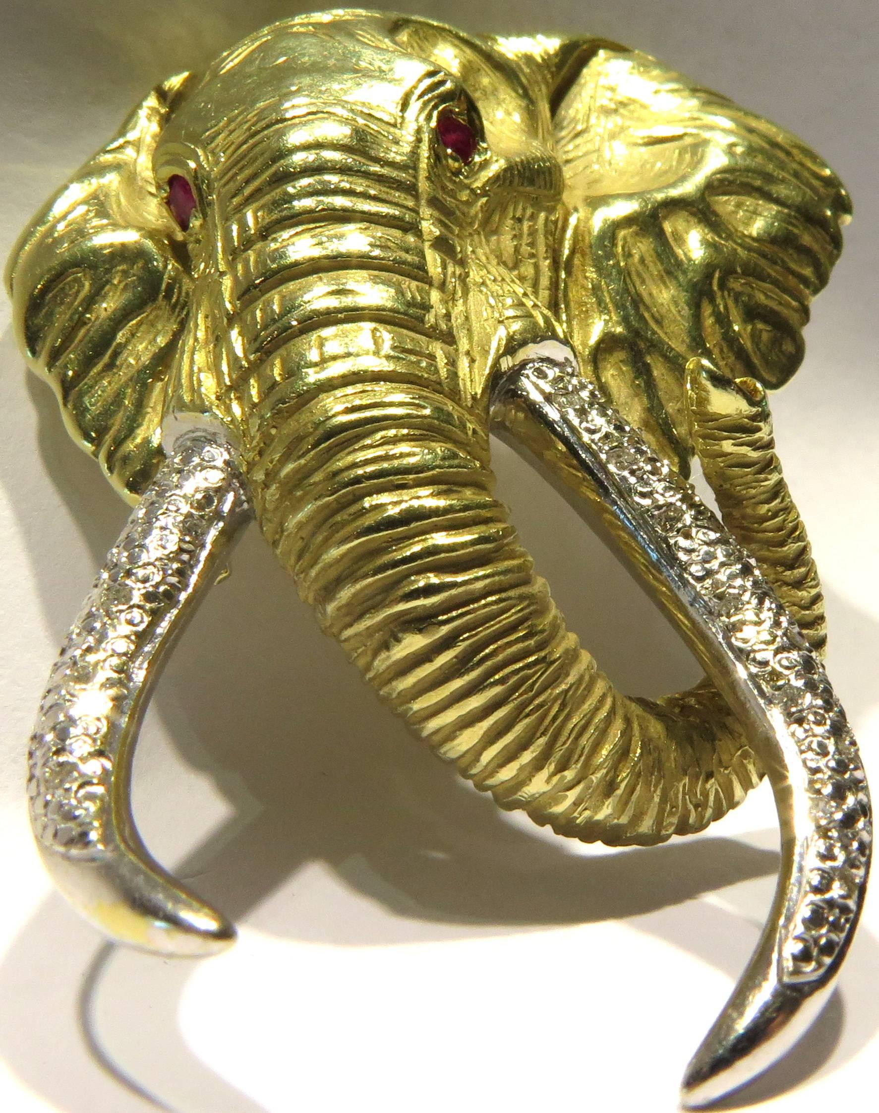 Joao Elephant Realistically Detailed Large Ruby Diamond Gold  Pin Pendant In Excellent Condition In Palm Beach, FL