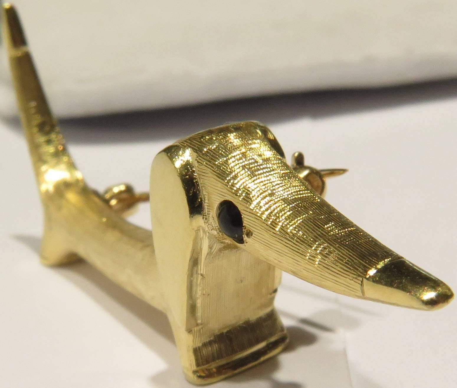 Cellino Onyx Gold Thick Textured Stylized Dachshund Dog Pin 5