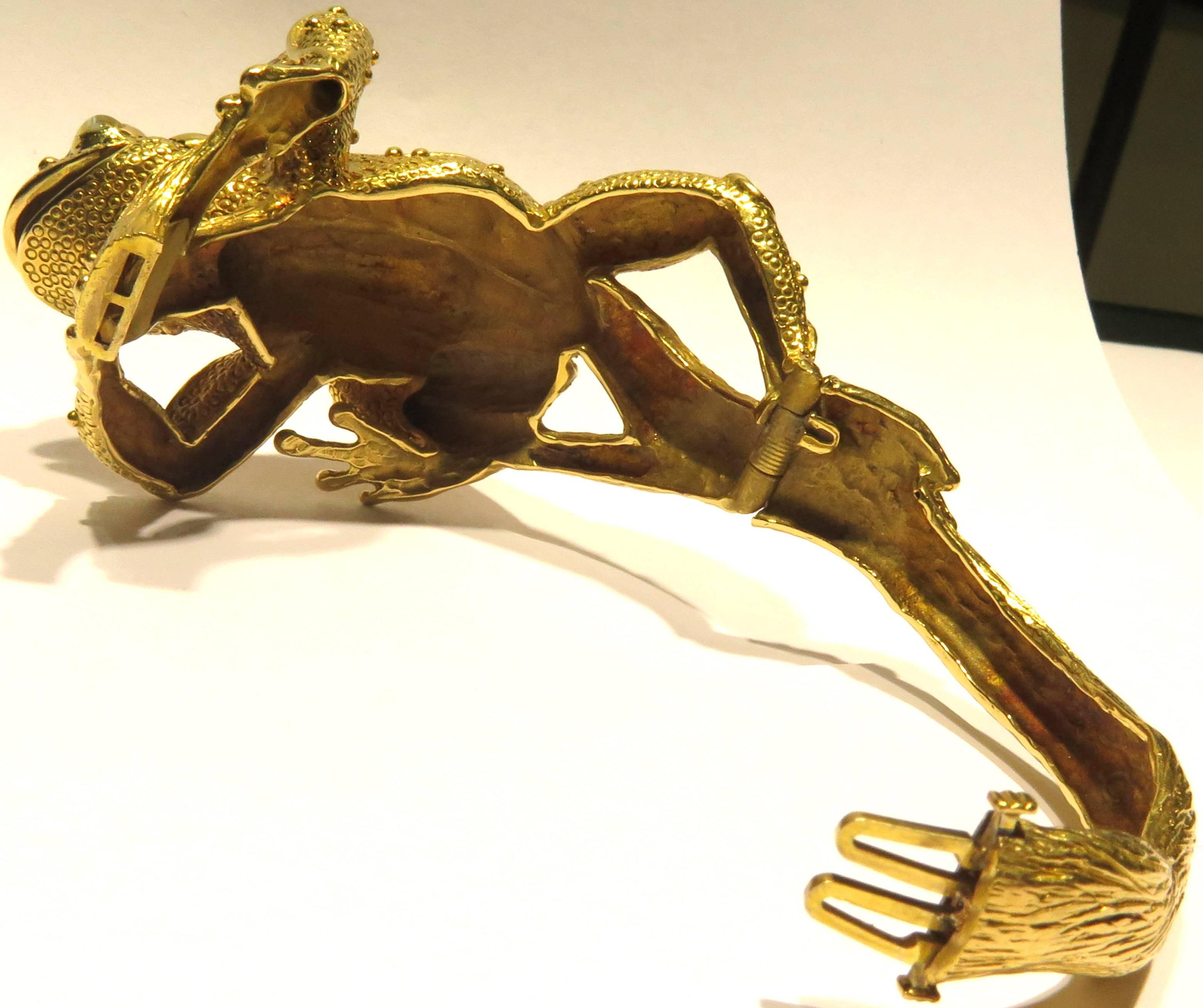 Craig Drake Colossal Chrysoberyl Cats Eye Gold Frog Hinged Bangle Bracelet 1