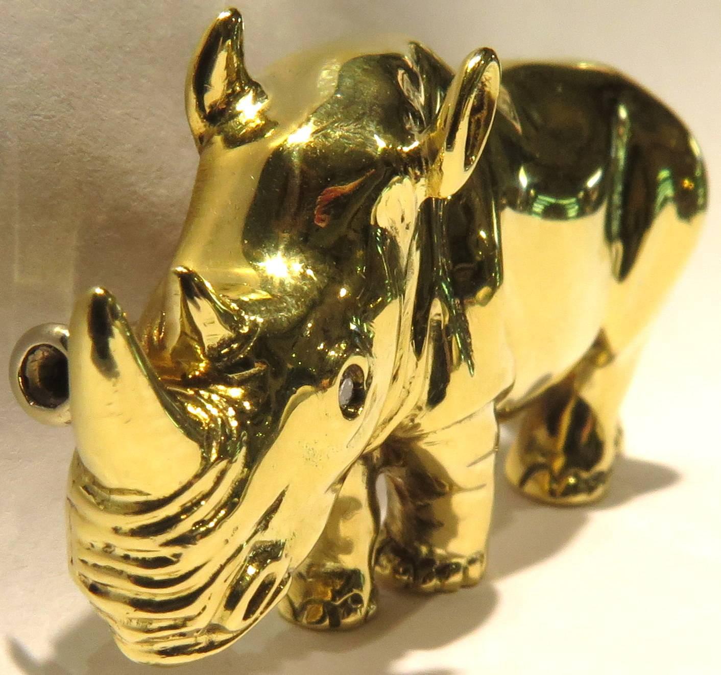 Majestic Diamond Gold Rhinoceros Brooch For Sale 2