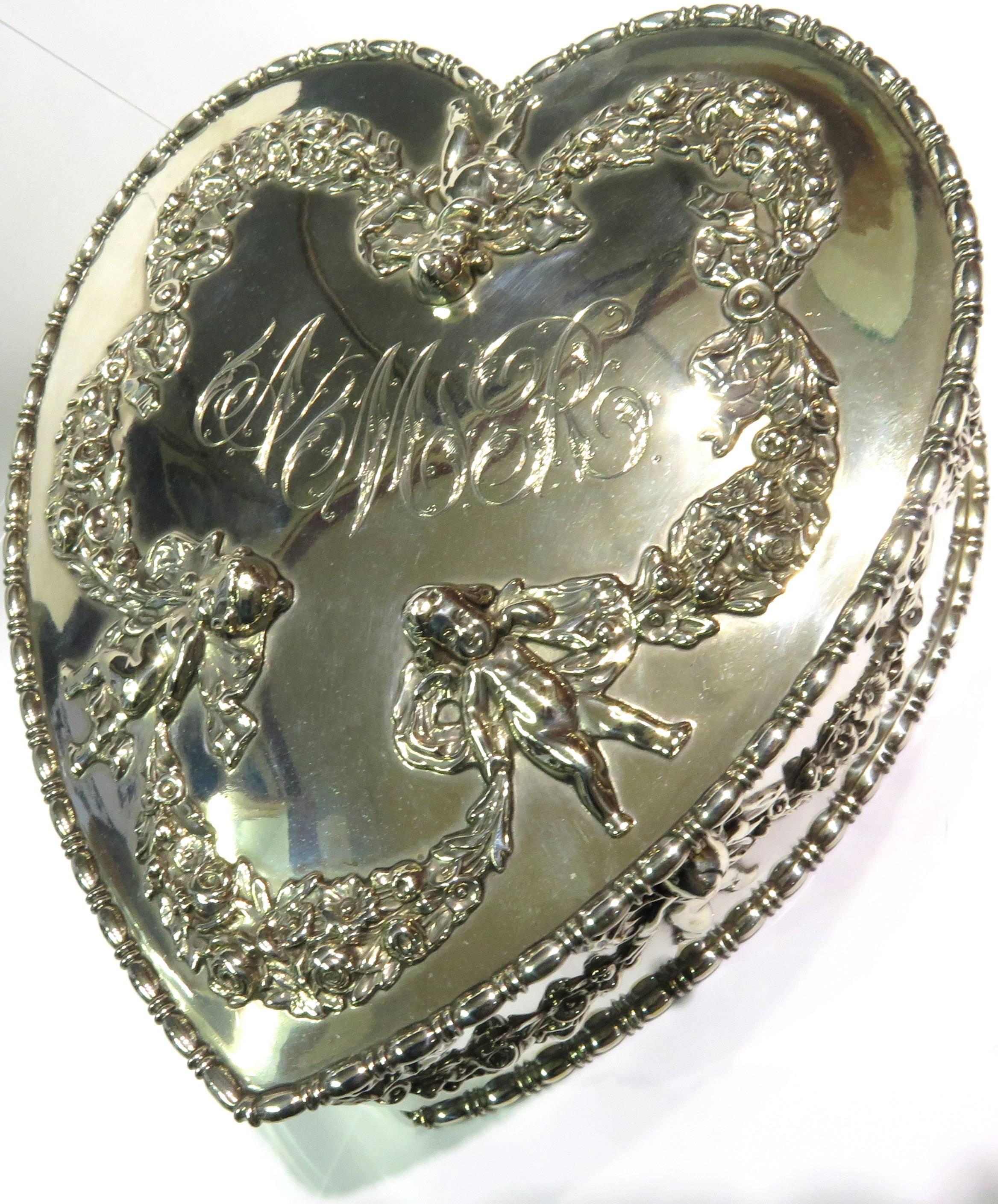 Antique Howard & Co. Large Sterling Heart with Cherubs Jewelry Box For Sale 3
