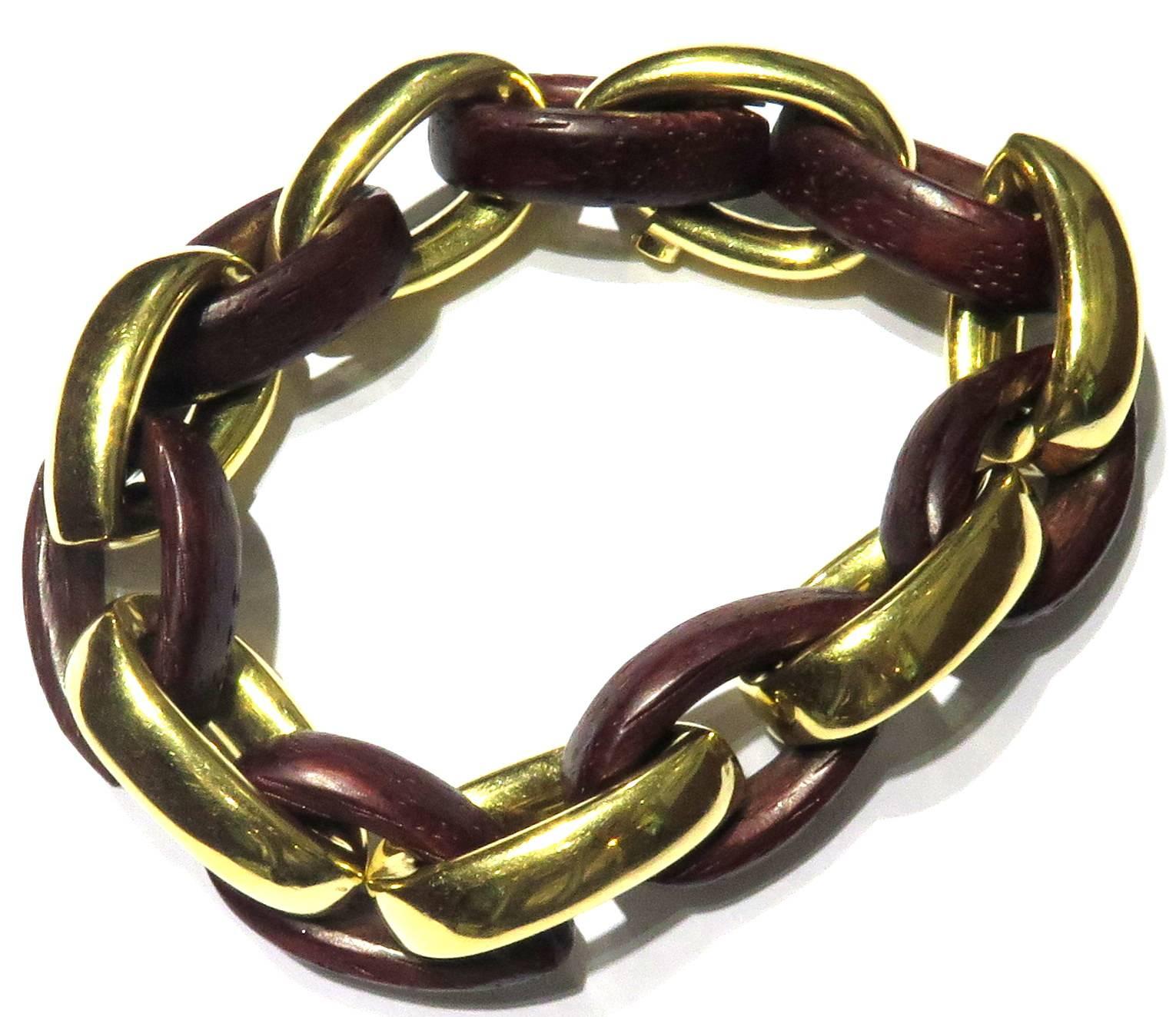 Uniquely Shaped Gold Wood Large Link Bracelet 6