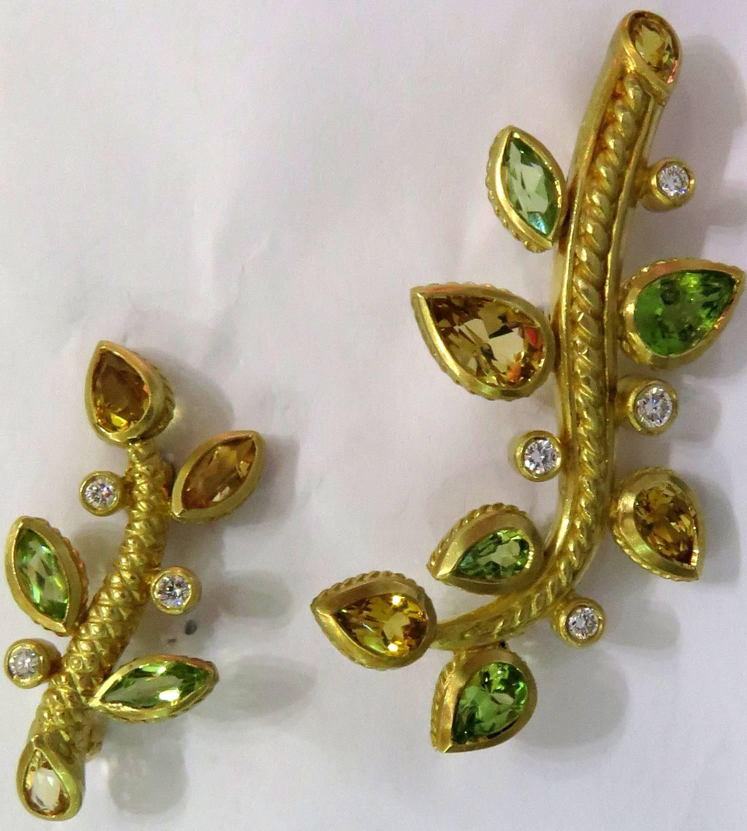 Pair of Judith Ripka Yellow Beryl Peridot Diamond Gold Branch Pins For Sale 2
