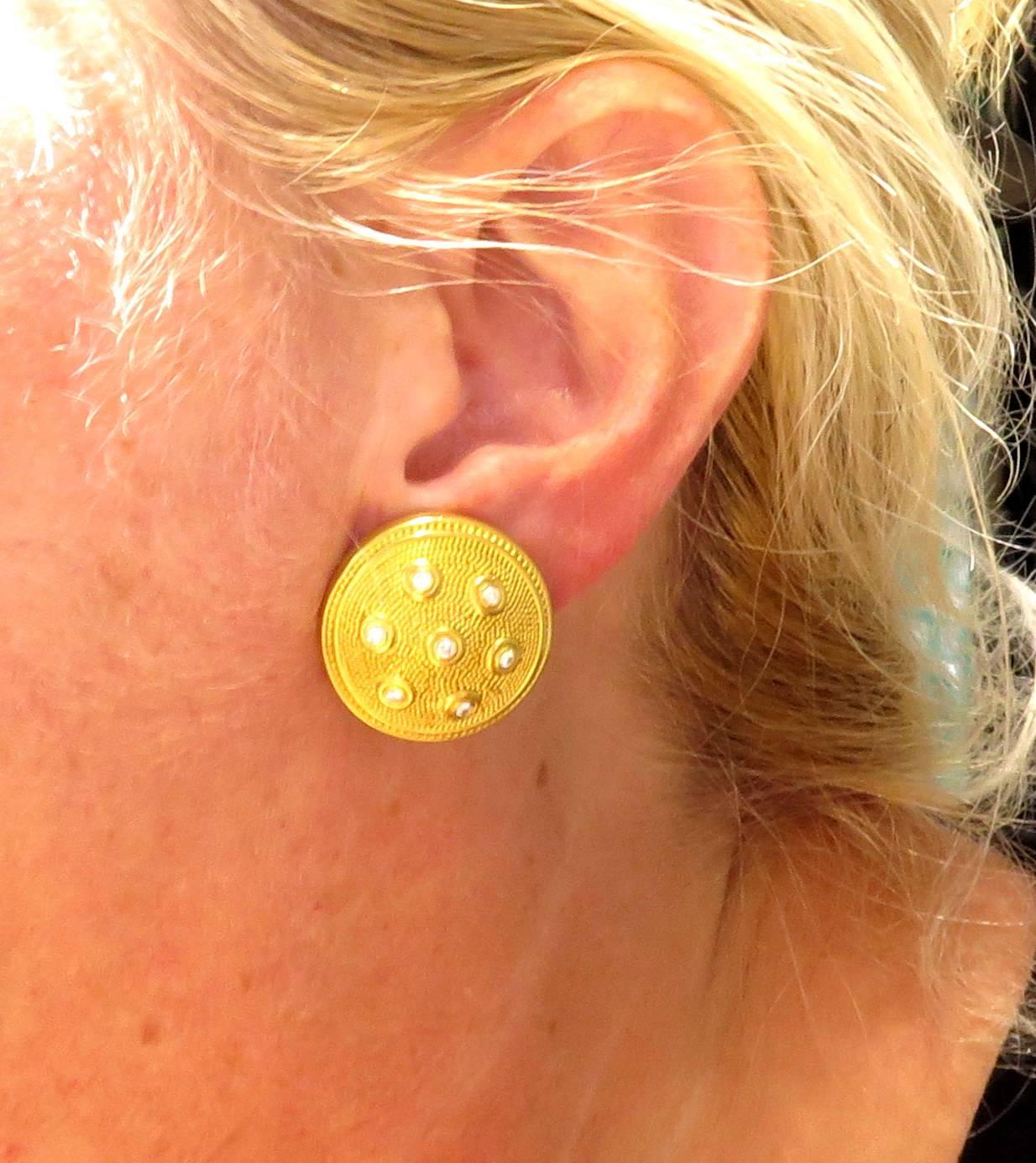 Reinstein Ross Incredible Diamond Etruscan Style 22 Karat Gold Clip Earrings For Sale 2