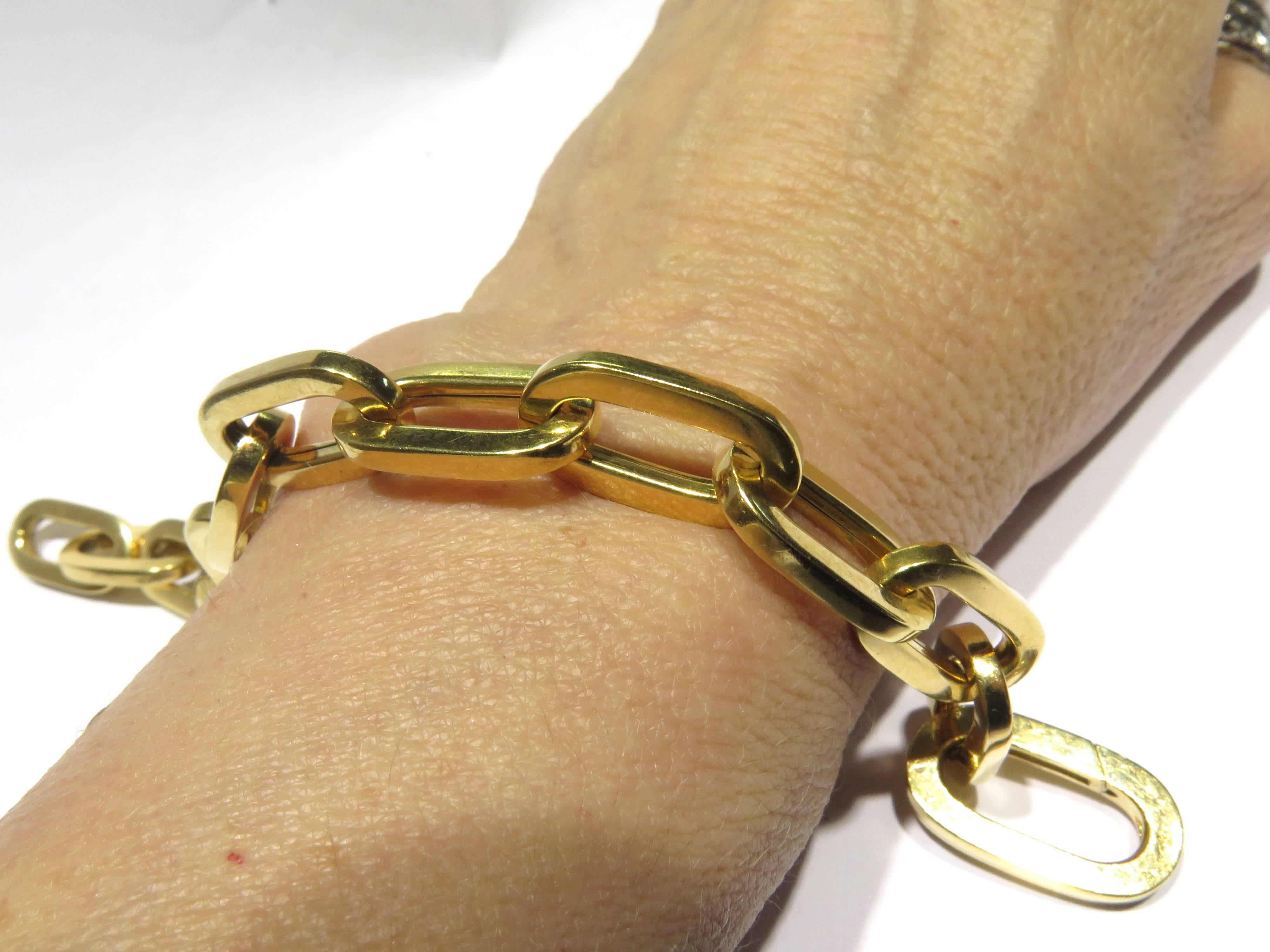 Awesome Over Sized Open Link Gold Bracelet With Invisible Closure  2