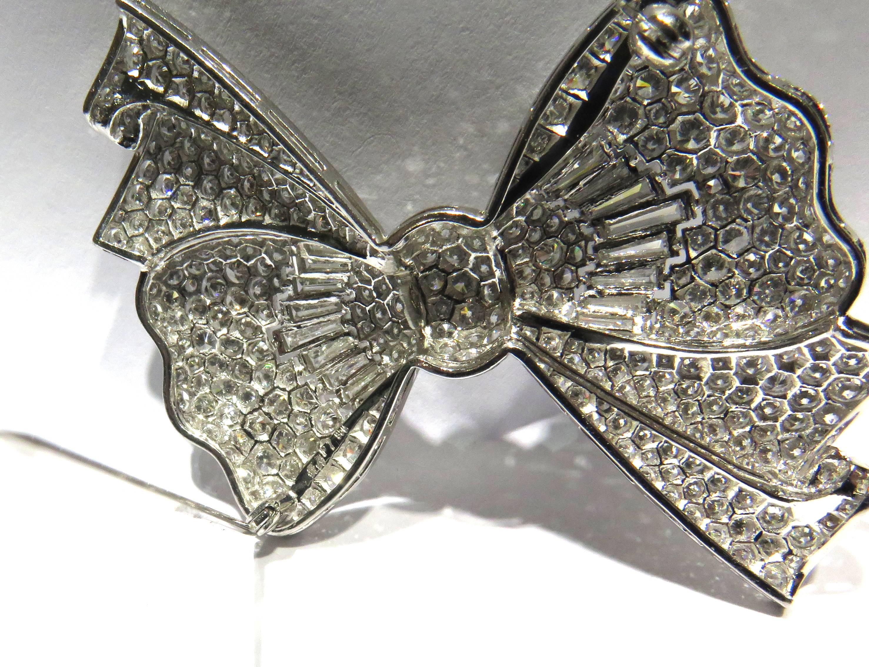 Women's or Men's Spectacular  1950's   Diamond Platinum Bow Pin 