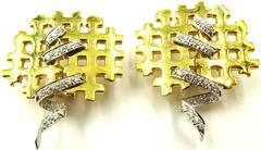 Edgy Diamond Gold Criss Cross Laced Up Diamond Corset Motif Lever Back Earrings