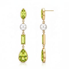 Orecchini a bottone con peridoto e perla a goccia, argento, oro