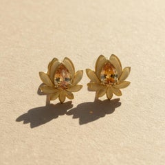 Pear-Cut Citrine Lutus Flower earrings studs, Silver, gold