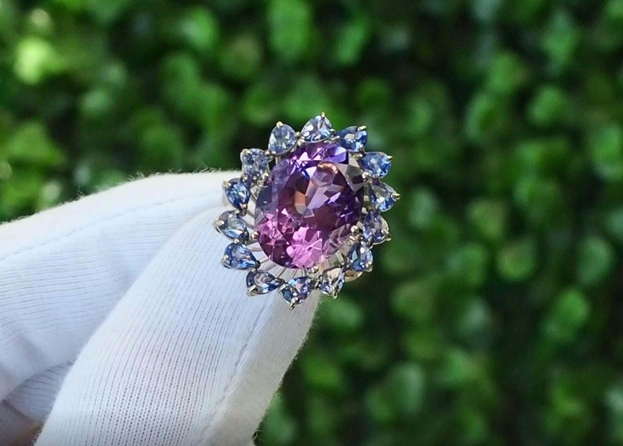 14k Gold Cocktail Ring with Amethyst, Tanzanites and Diamonds 11