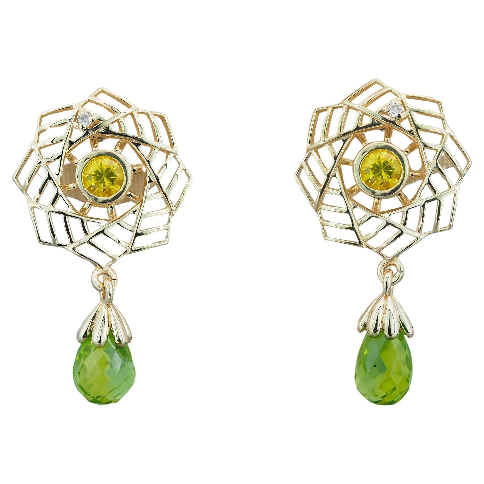 Pendientes con peridotos, zafiros y diamantes