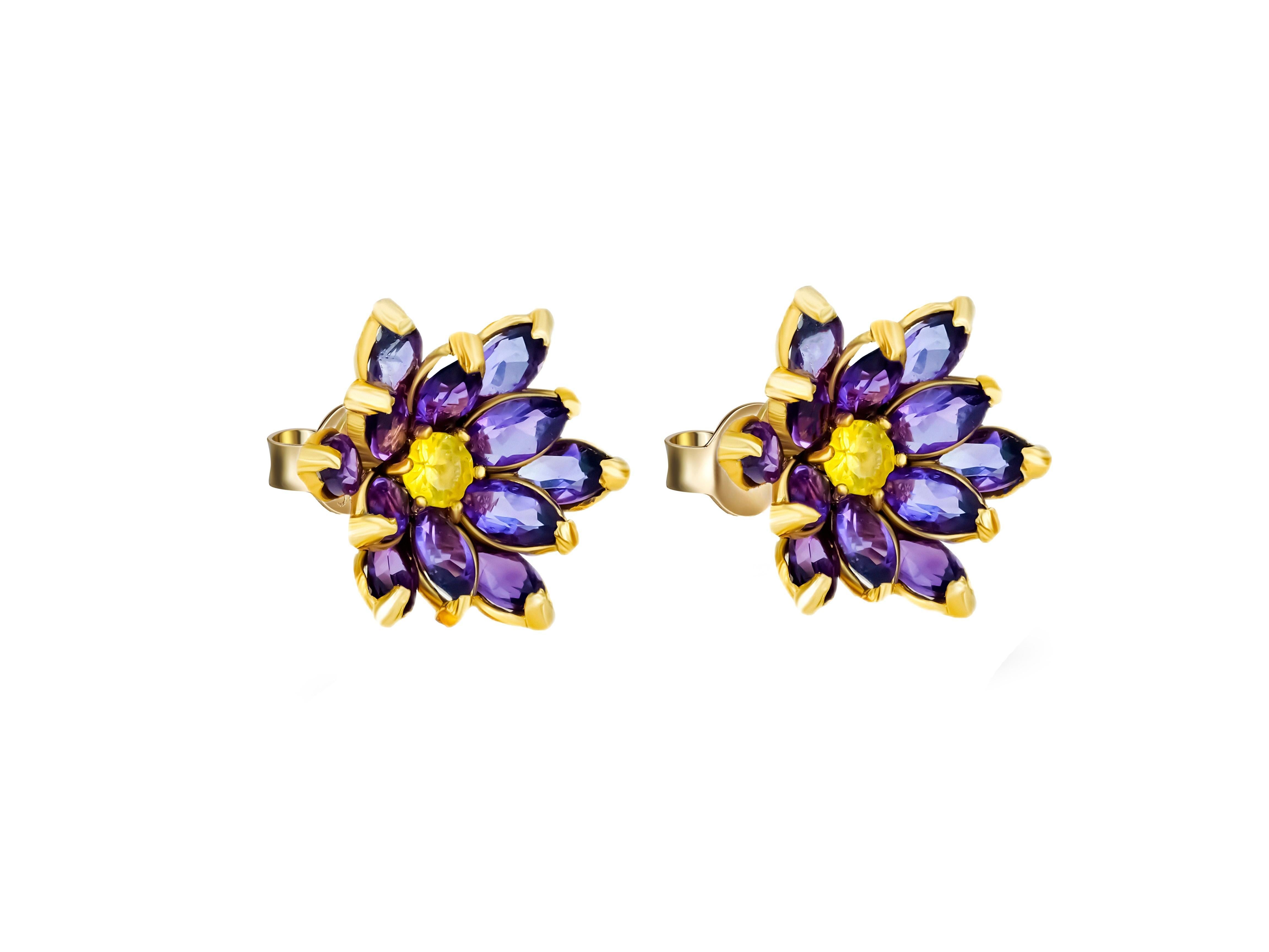 Moderne Boucles d'oreilles fleurs de lotus en vente